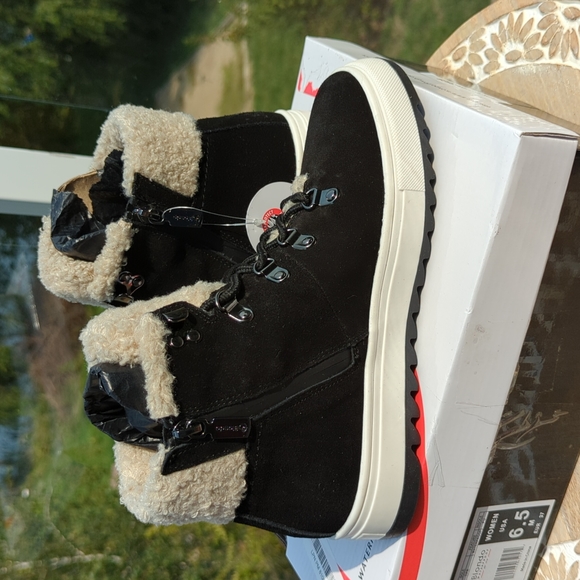 Blondo Shylo suede hiking/sneaker boots 6.5 - Picture 7 of 9